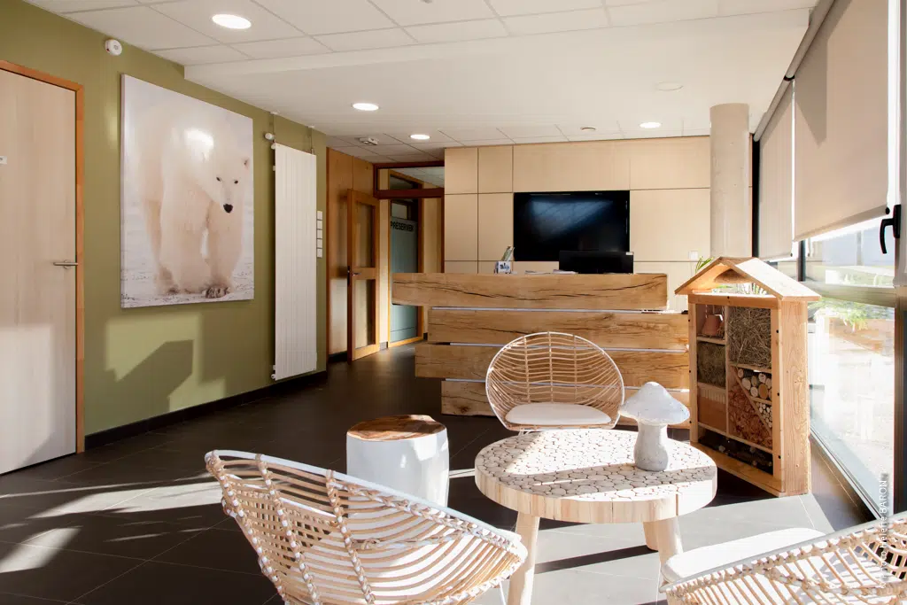 liger-locmine-banque-d-accueil