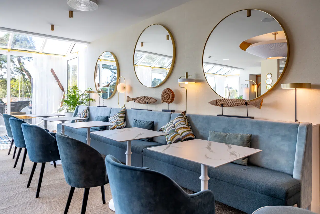 le-roof-vannes-salon