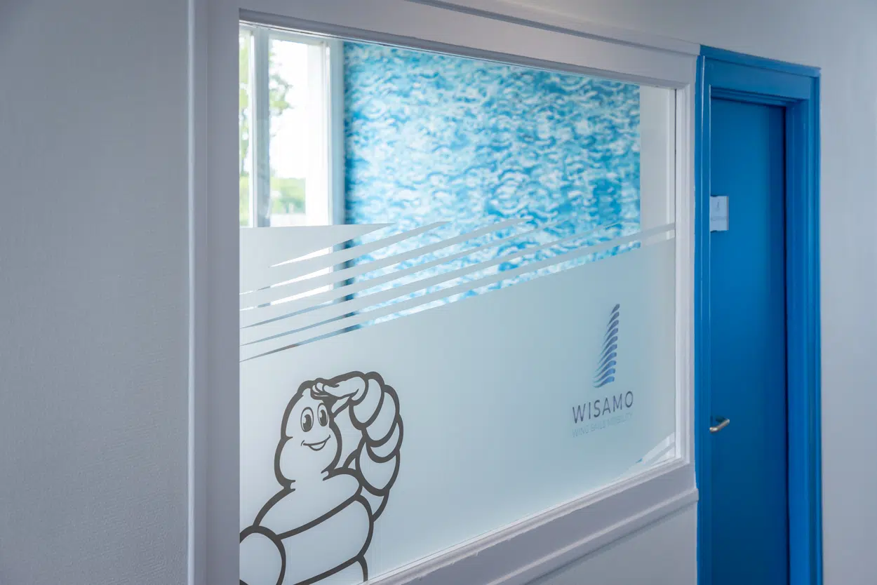 michelin-wisamo-vannes-vitrophanie